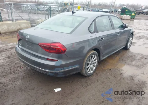 2019 Volkswagen Passat 2.0T Wolfsburg Edition z USA, uszkodzony, nr VIN 1VWLA7A3XKC007113